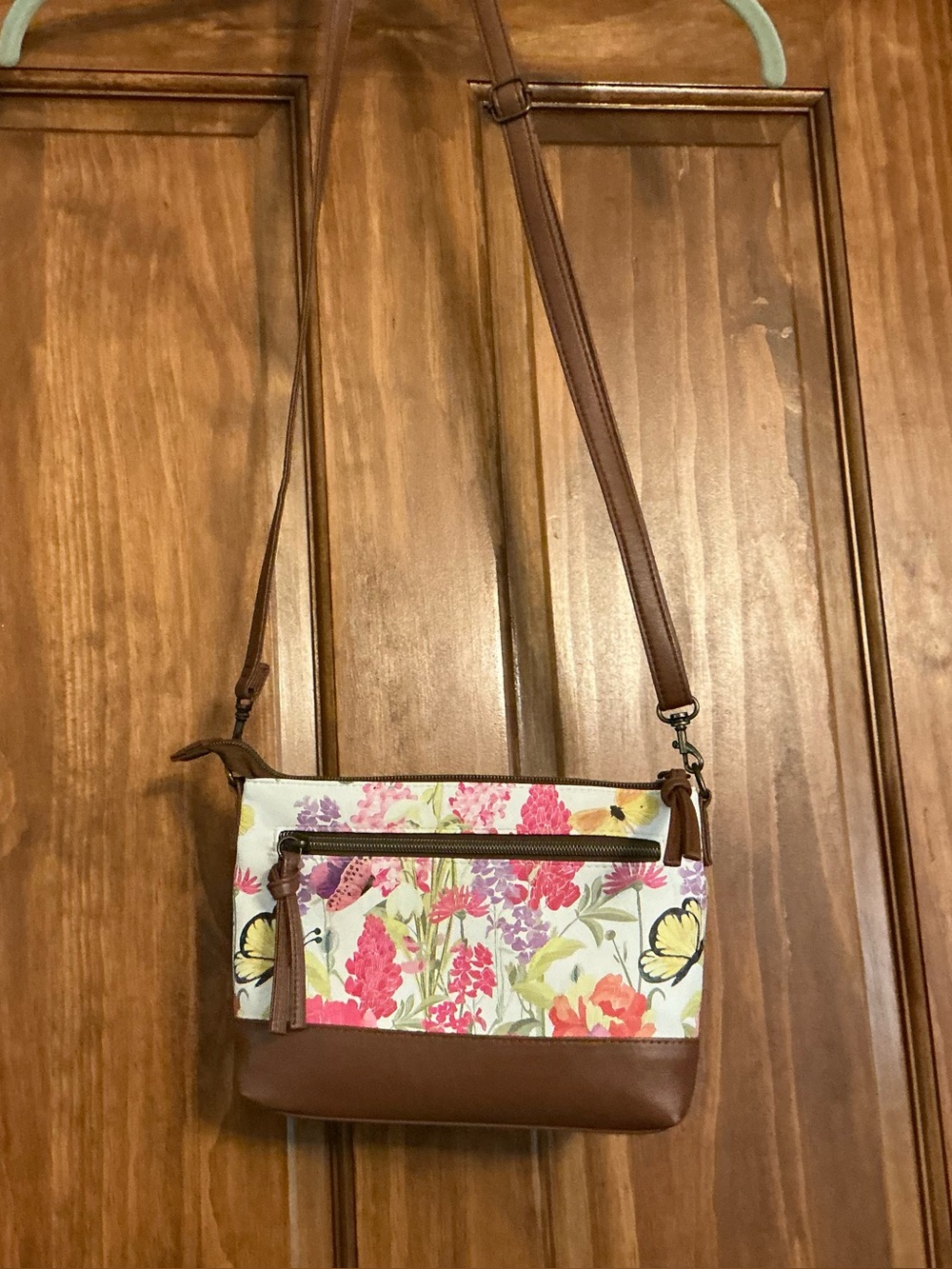 Stone Mountain Accessories Floral Crossbody in Brown and Multicolor